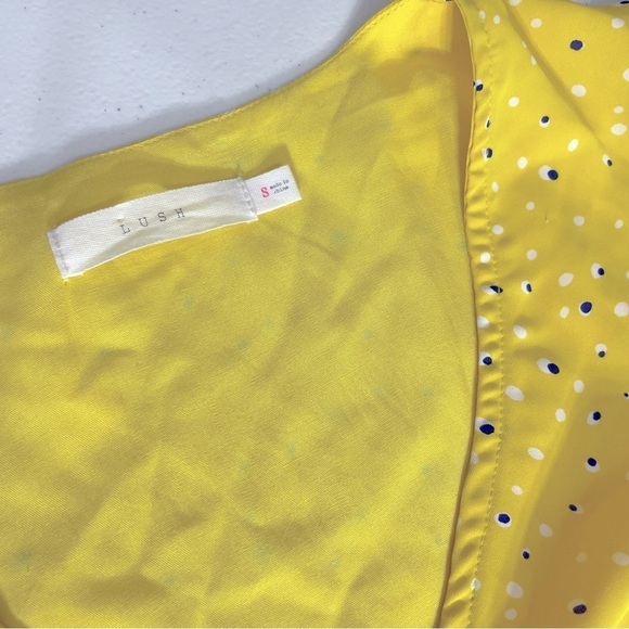 Lush Yellow Polka Dot Wrap Dress Size Small | Ruched Side Button Mini - Picture 8 of 10